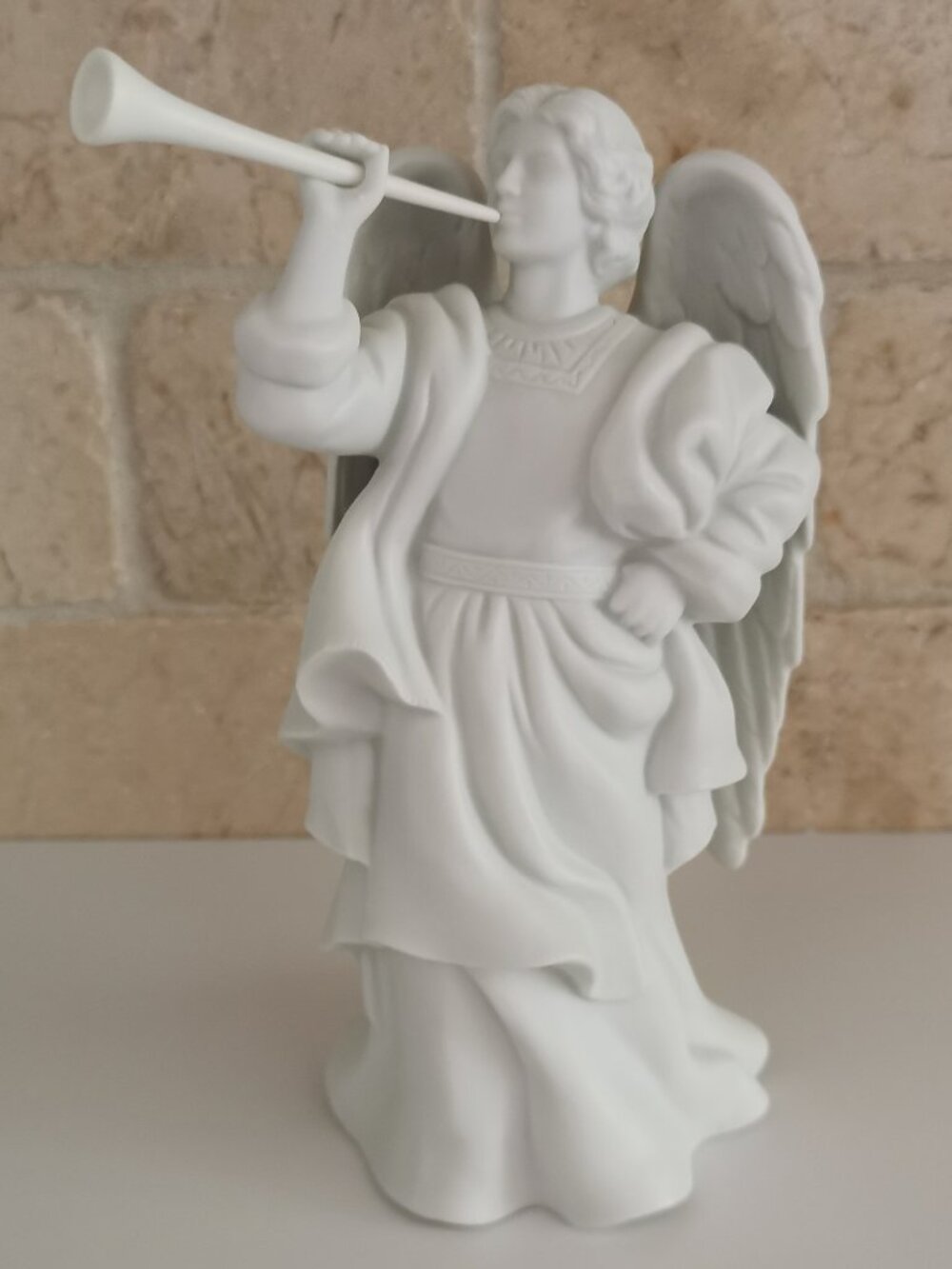 Vintage Avon Nativity Collectibles Angel Gabriel White Porcelain 7"